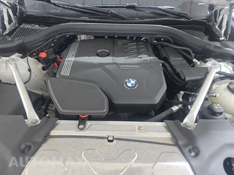 2025 BMW X4 xDrive30i – miniatura 15