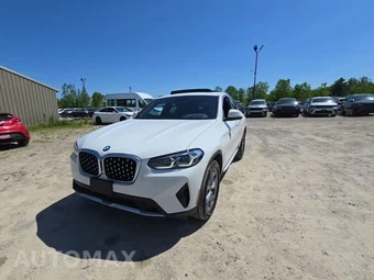 2025 BMW X4 xDrive30i