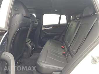 2025 BMW X4 xDrive30i – miniatura 13