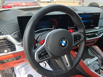 2025 BMW X5 M Competition - miniatura 10