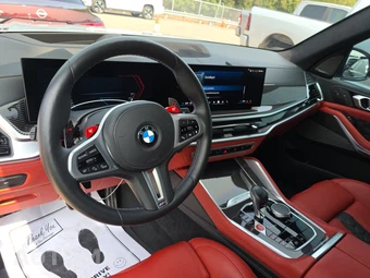 2025 BMW X5 M Competition - miniatura 11
