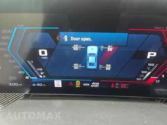 2025 BMW X5 M Competition - miniatura 12