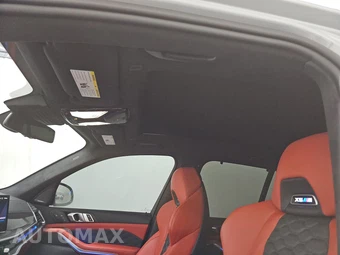 2025 BMW X5 M Competition - miniatura 18