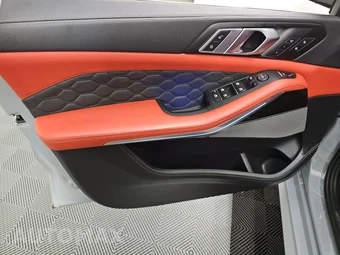 2025 BMW X5 M Competition - miniatura 9