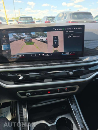2025 BMW X5 M60i xDrive - miniatura 20
