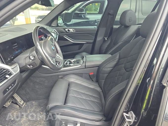 2025 BMW X5 M60i xDrive – miniatura 7