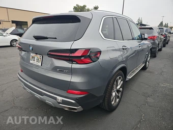 2025 BMW X5 sDrive40i – miniatura 4