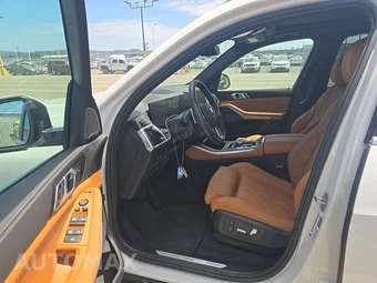 2025 BMW X5 sDrive40i – miniatura 7
