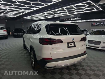 2025 BMW X5 sDrive40i - miniatura 2