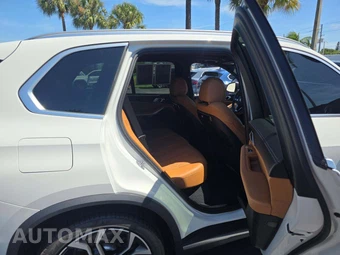 2025 BMW X5 sDrive40i - miniatura 16