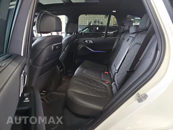 2025 BMW X5 Sports Activity Vehicle M60i xDrive - miniatura 13