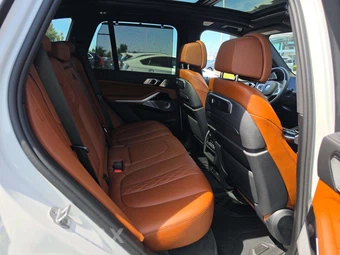 2025 BMW X5 Sports Activity Vehicle M60i xDrive - miniatura 13