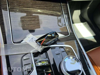 2025 BMW X5 Sports Activity Vehicle M60i xDrive - miniatura 5