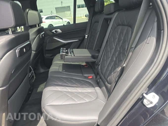 2025 BMW X5 Sports Activity Vehicle M60i xDrive - miniatura 10