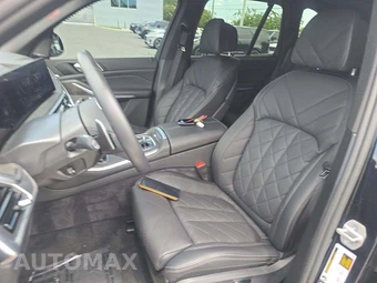 2025 BMW X5 Sports Activity Vehicle M60i xDrive - miniatura 3