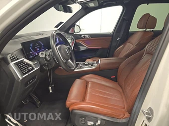 2025 BMW X5 Sports Activity Vehicle M60i xDrive - miniatura 7