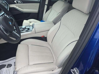 2025 BMW X5 Sports Activity Vehicle M60i xDrive – miniatura 3