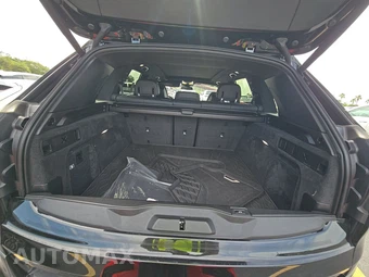 2025 BMW X5 Sports Activity Vehicle M60i xDrive - miniatura 16