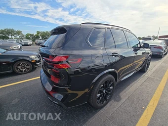2025 BMW X5 Sports Activity Vehicle M60i xDrive - miniatura 4