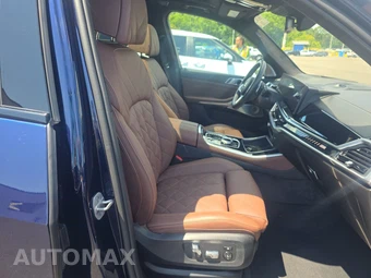 2025 BMW X5 Sports Activity Vehicle M60i xDrive - miniatura 8