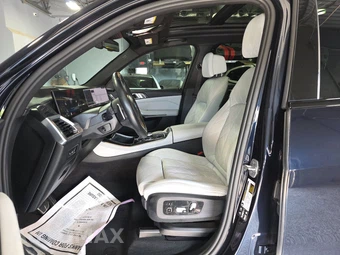2025 BMW X5 Sports Activity Vehicle M60i xDrive - miniatura 7