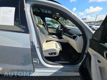 2025 BMW X5 Sports Activity Vehicle M60i xDrive - miniatura 18