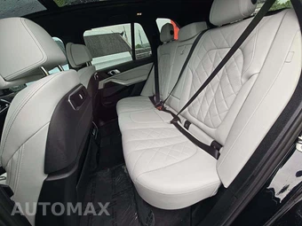 2025 BMW X5 Sports Activity Vehicle M60i xDrive - miniatura 13