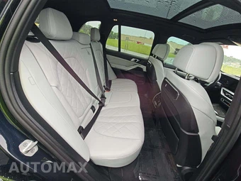 2025 BMW X5 Sports Activity Vehicle M60i xDrive - miniatura 16