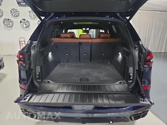 2025 BMW X5 Sports Activity Vehicle M60i xDrive – miniatura 20