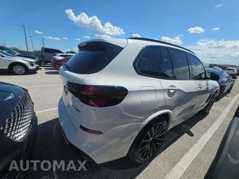 2025 BMW X5 Sports Activity Vehicle M60i xDrive - miniatura 4