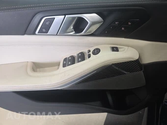 2025 BMW X5 Sports Activity Vehicle M60i xDrive – miniatura 9