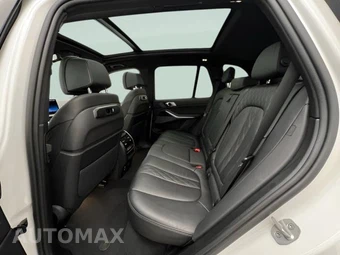 2025 BMW X5 Sports Activity Vehicle xDrive50e - miniatura 34
