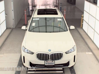 2025 BMW X5 Sports Activity Vehicle xDrive50e - miniatura 2