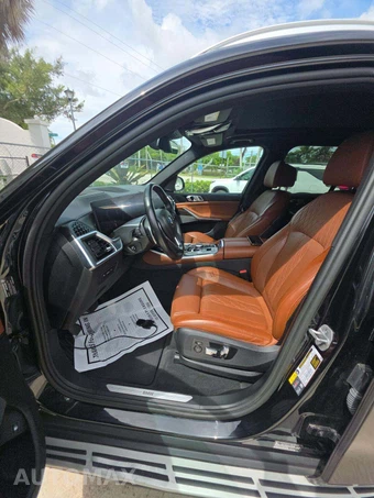 2025 BMW X5 Sports Activity Vehicle xDrive50e - miniatura 3