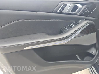 2025 BMW X5 Sports Activity Vehicle xDrive50e - miniatura 9