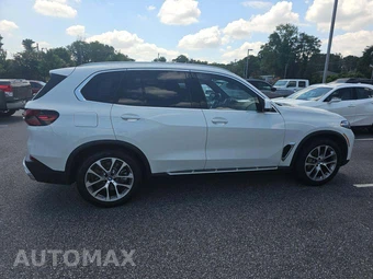 2025 BMW X5 Sports Activity Vehicle xDrive50e - miniatura 4