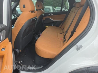2025 BMW X5 Sports Activity Vehicle xDrive50e - miniatura 13