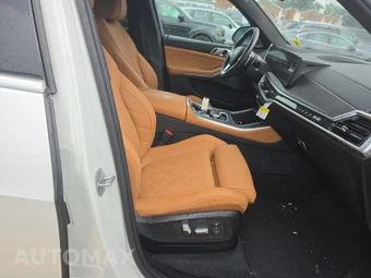 2025 BMW X5 Sports Activity Vehicle xDrive50e - miniatura 8