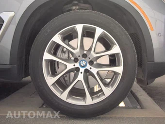 2025 BMW X5 Sports Activity Vehicle xDrive50e - miniatura 10