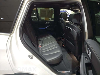 2025 BMW X5 Sports Activity Vehicle xDrive50e - miniatura 16