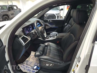 2025 BMW X5 Sports Activity Vehicle xDrive50e - miniatura 6