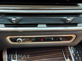 2025 BMW X5 Sports Activity Vehicle xDrive50e M SPORT LINE - miniatura 32