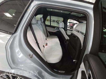 2025 BMW X5 Sports Activity Vehicle xDrive50e M SPORT LINE - miniatura 16
