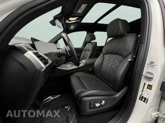 2025 BMW X5 xDrive40i - miniatura 16