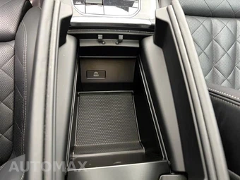 2025 BMW X5 xDrive40i - miniatura 27