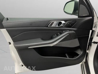 2025 BMW X5 xDrive40i - miniatura 29