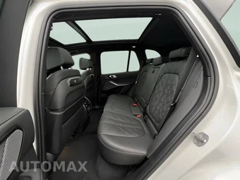 2025 BMW X5 xDrive40i - miniatura 33