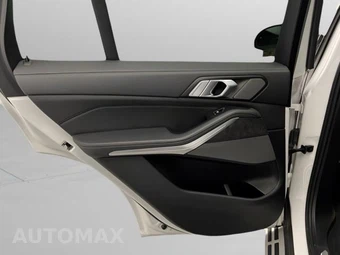2025 BMW X5 xDrive40i - miniatura 35
