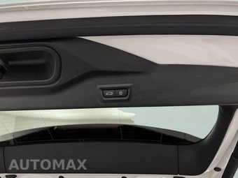 2025 BMW X5 xDrive40i - miniatura 38
