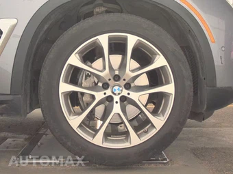 2025 BMW X5 xDrive40i - miniatura 10